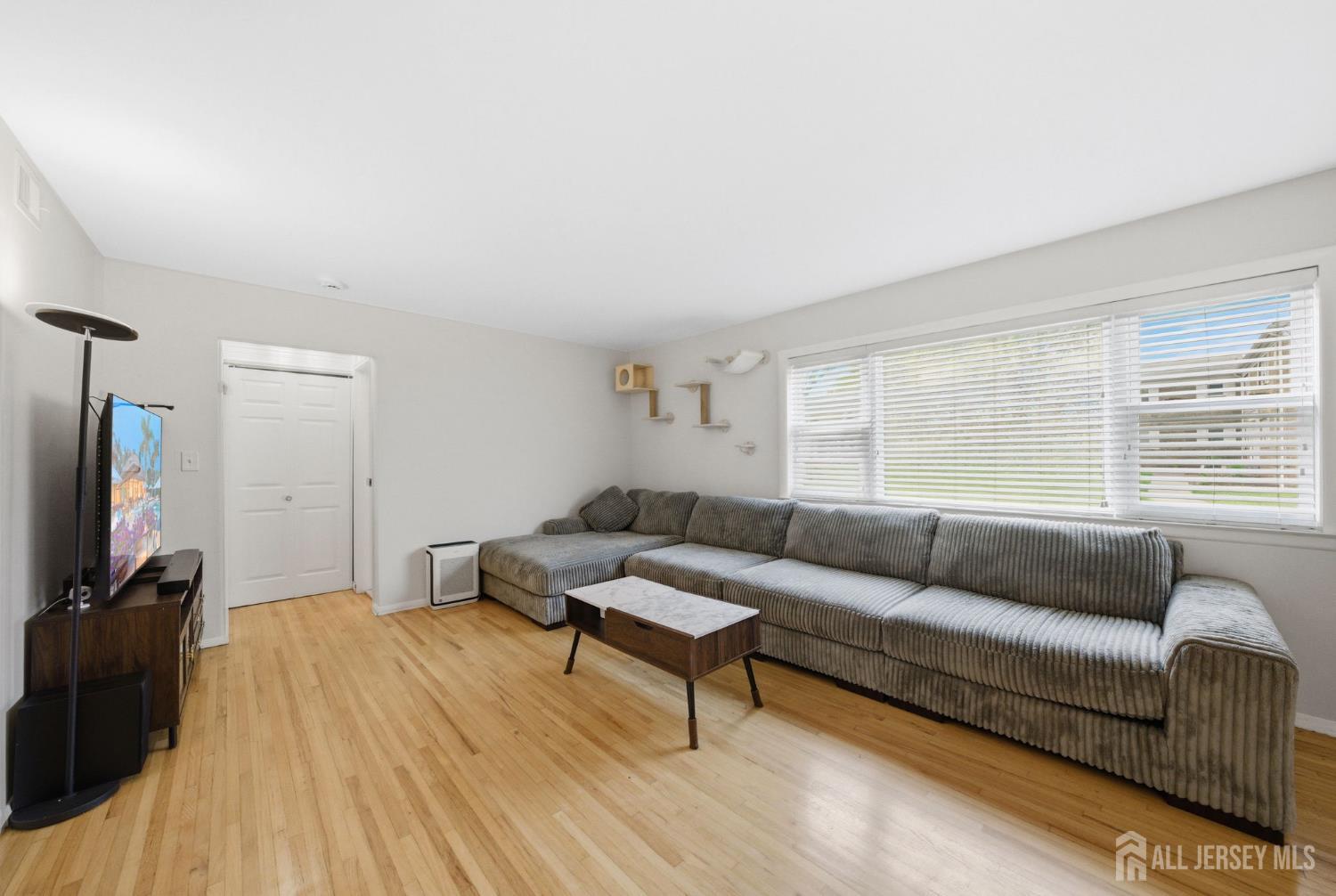 187 Evergreen Road, Unit 4A Edison, NJ 08837 - Photo 10 of 33
