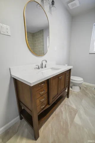 $277,400 | 10906 West Jackson Street, Yorktown, IN 47396