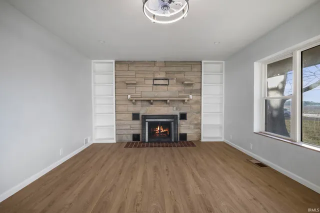 $277,400 | 10906 West Jackson Street, Yorktown, IN 47396