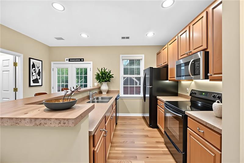 849 Marcus Street Southeast Atlanta, GA 30316 - Photo 11 of 28