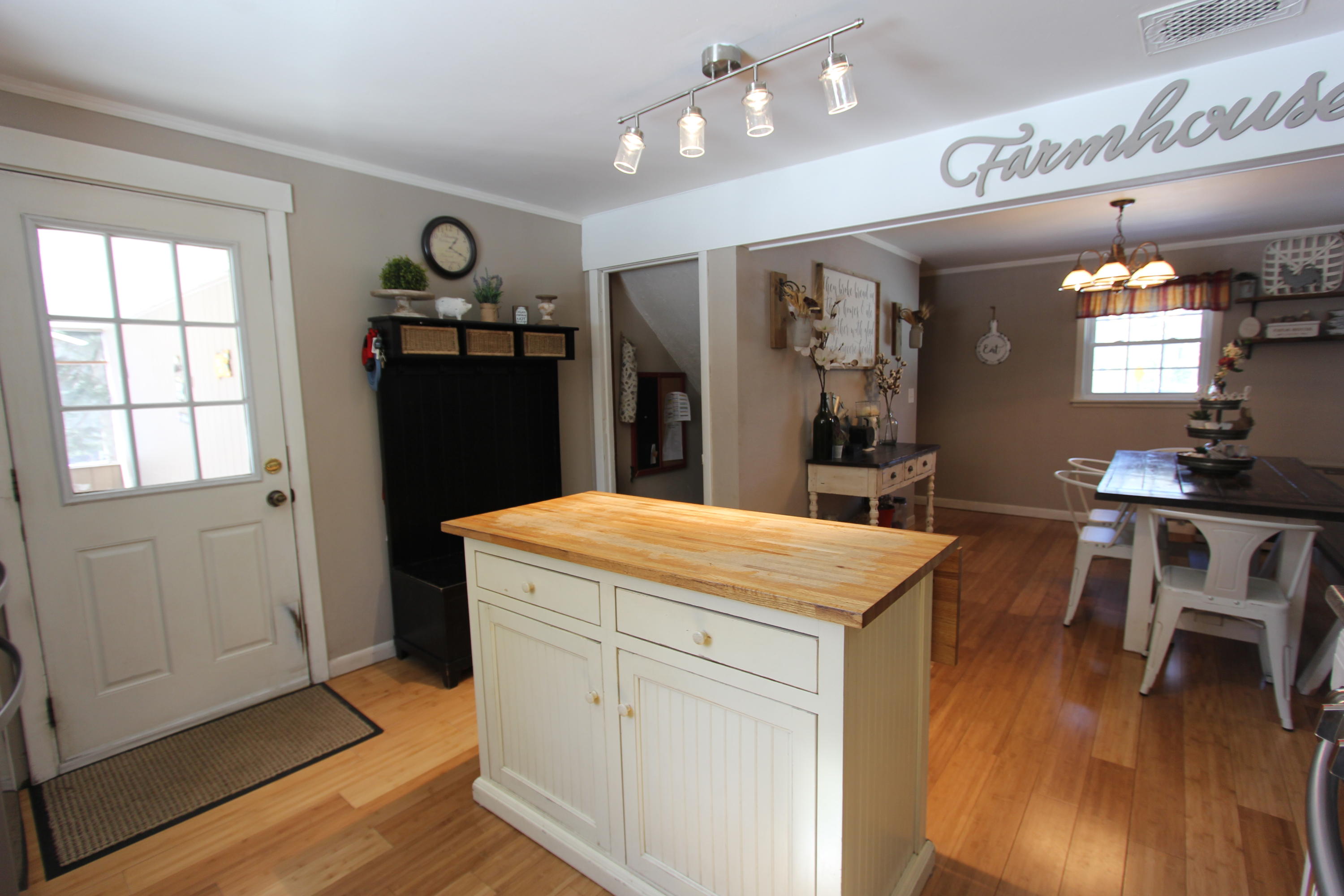 21 Plummer Road Windham, ME 04062 - Photo 6 of 50 IMG_9190