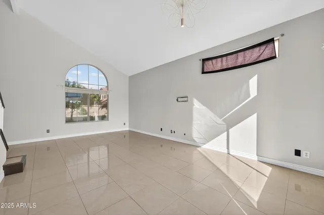 a view of entryway with a front door