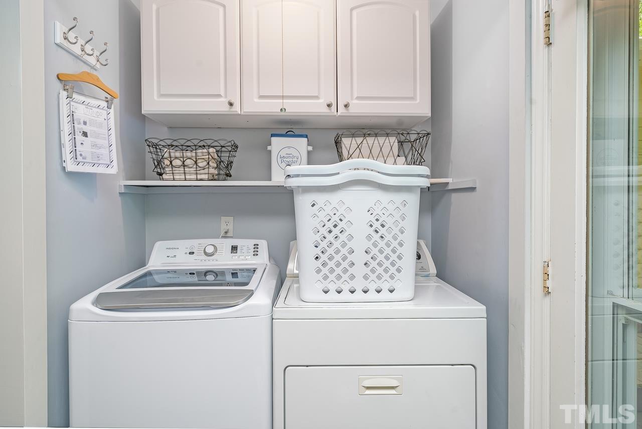 505 Old Farm Road Raleigh, NC 27606 - Photo 11 of 22 a utility room with dryer and washer