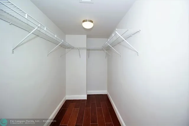 a view of a hallway with a entryway