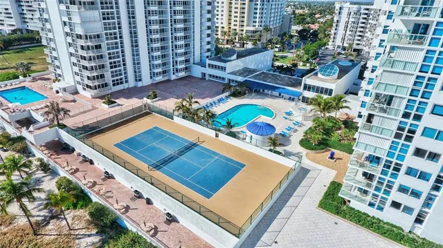 $889,900 | 1360 South Ocean Boulevard, Unit 2806, Pompano Beach, FL 33062