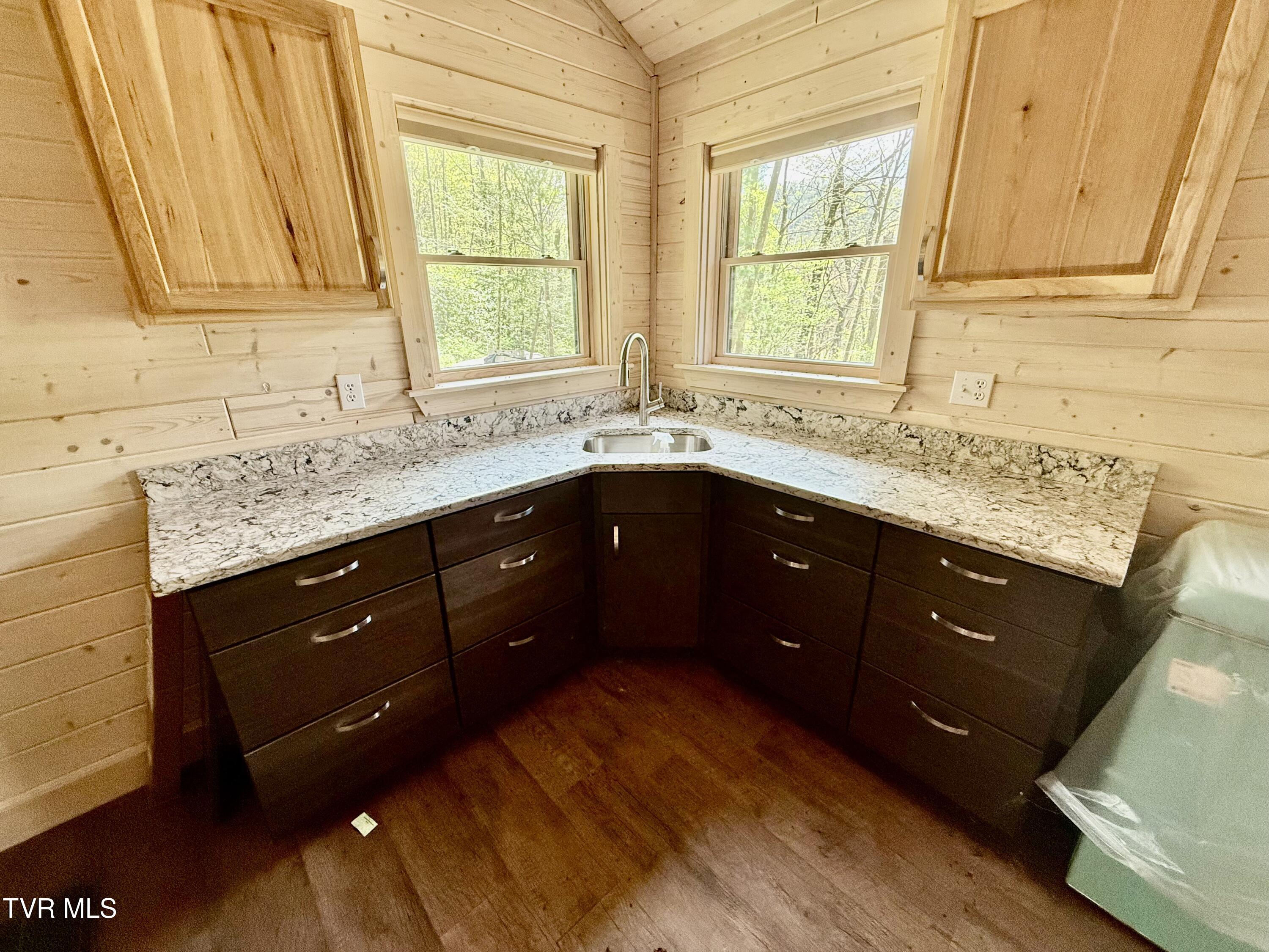 41-ac Roan Creek Road, Unit 2 Butler, TN 37640 - Photo 16 of 44 _Pic16 (49)