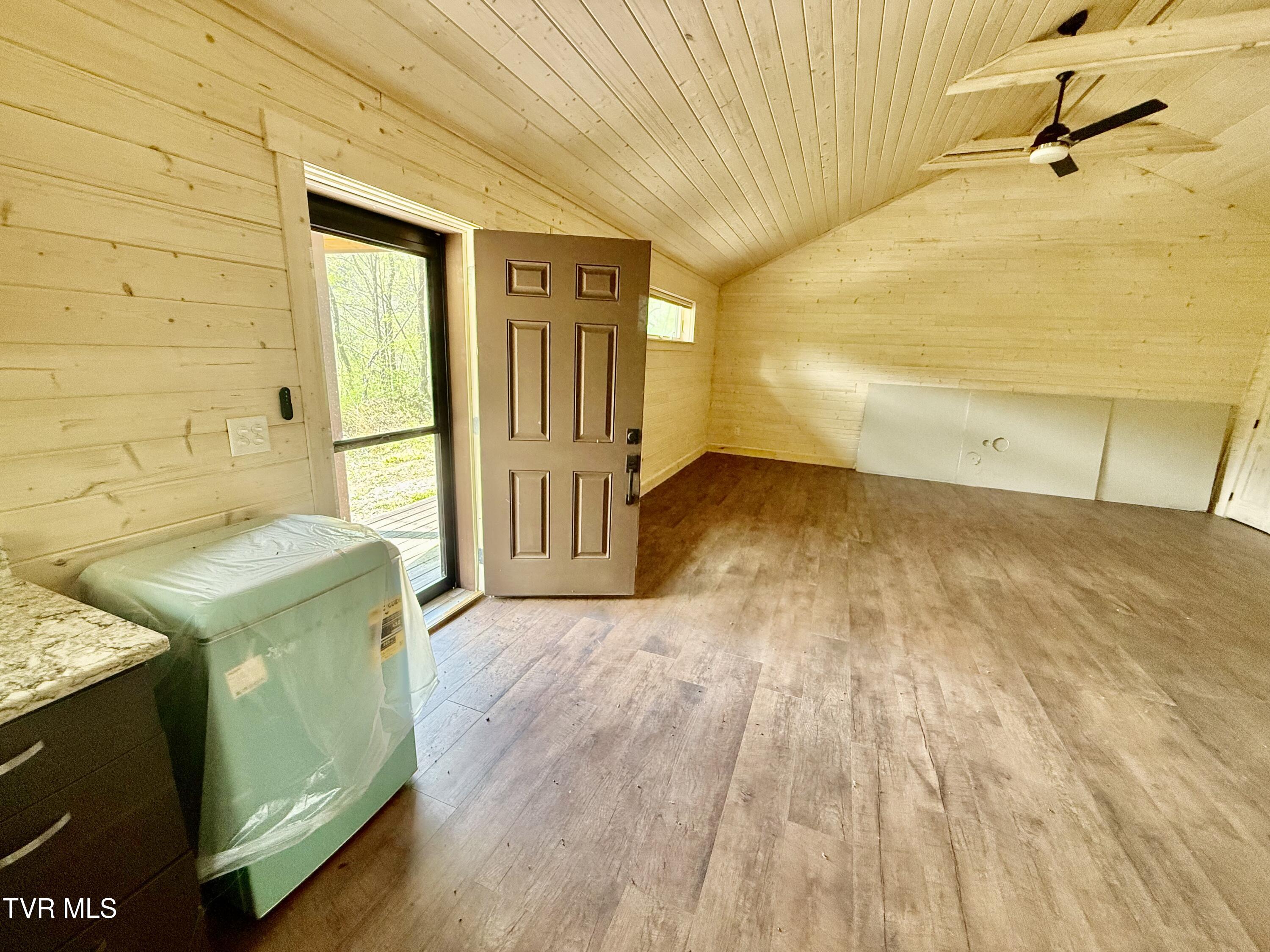 41-ac Roan Creek Road, Unit 2 Butler, TN 37640 - Photo 17 of 44 _Pic17 (50)