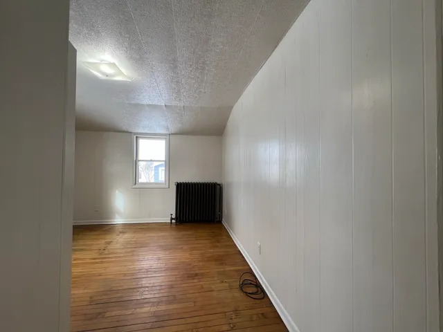 $1,300 | 321 5th Avenue East, Ashland, WI 54806