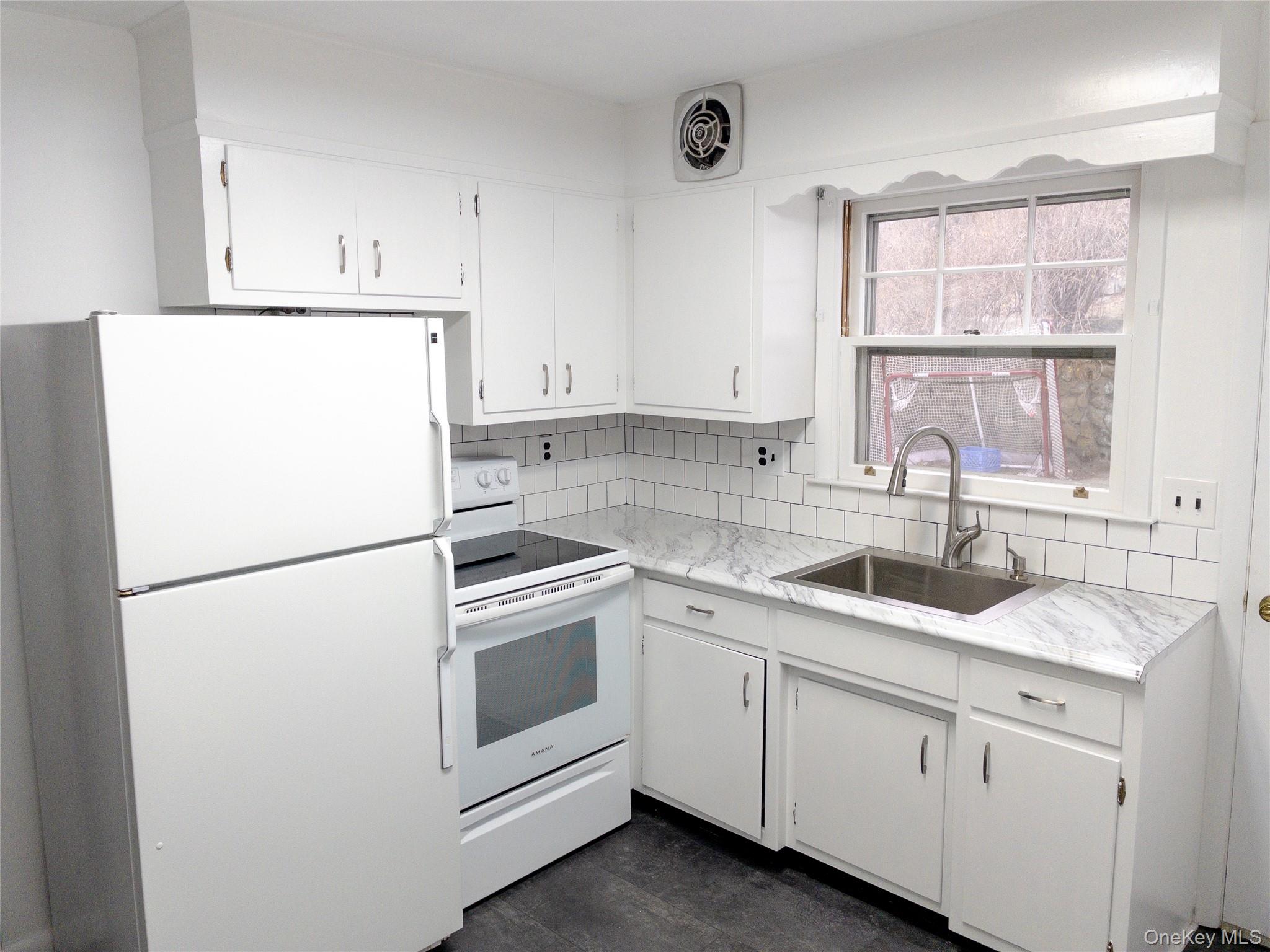 122 Titicus Road North Salem, NY 10560 - Photo 2 of 8