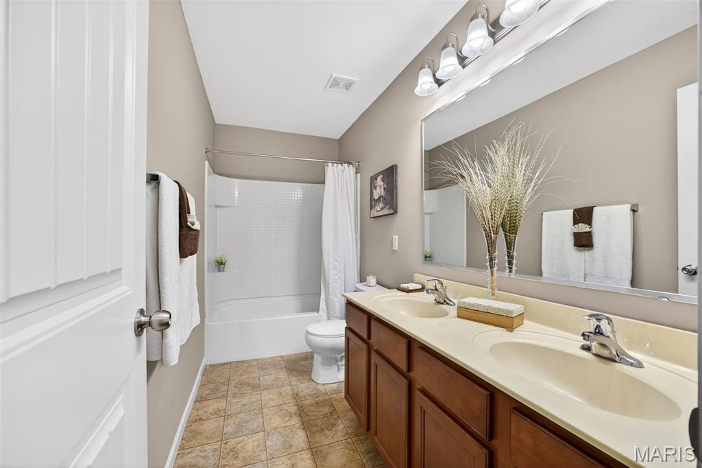 468 Maple Rise Path Chesterfield, MO 63005 - Photo 64 of 78