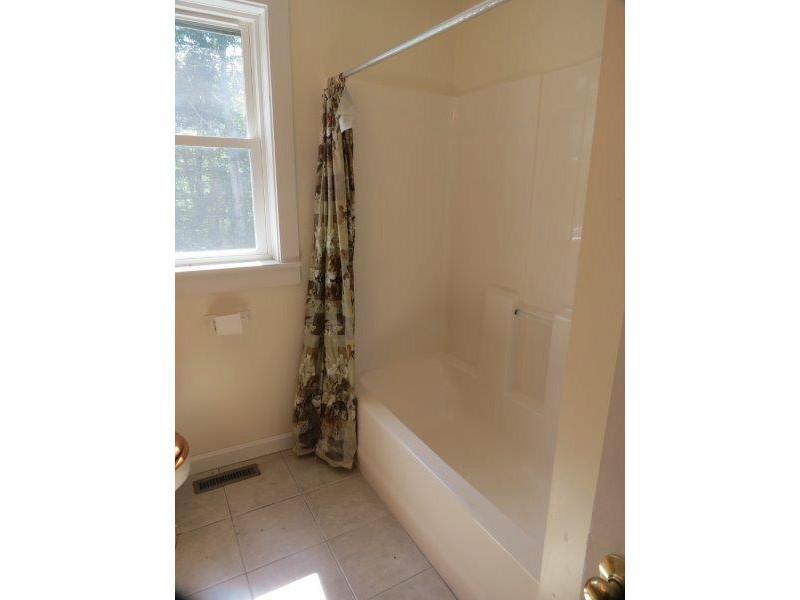 450 Cape Monday Road Harrison, ME 04040 - Photo 17 of 32 Bathroom.