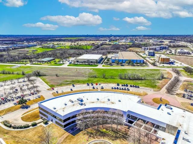 a view of an swimming pool and an outdoor seating