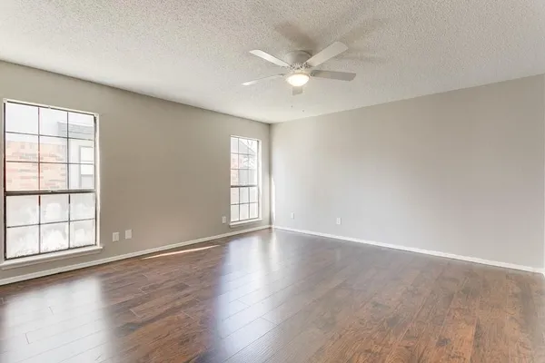 $2,100 | 9421 Shipman Street, Rowlett, TX 75088