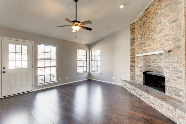 $2,100 | 9421 Shipman Street, Rowlett, TX 75088