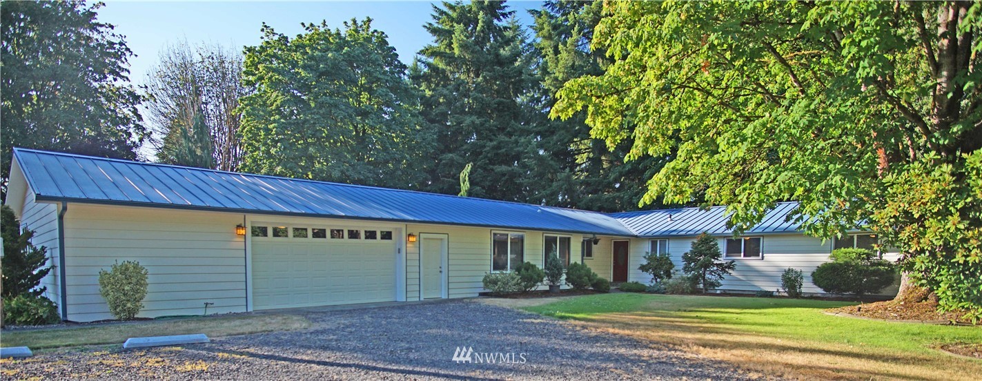17345 Applegate Street Southwest Rochester, WA 98579 - Photo 2 of 39