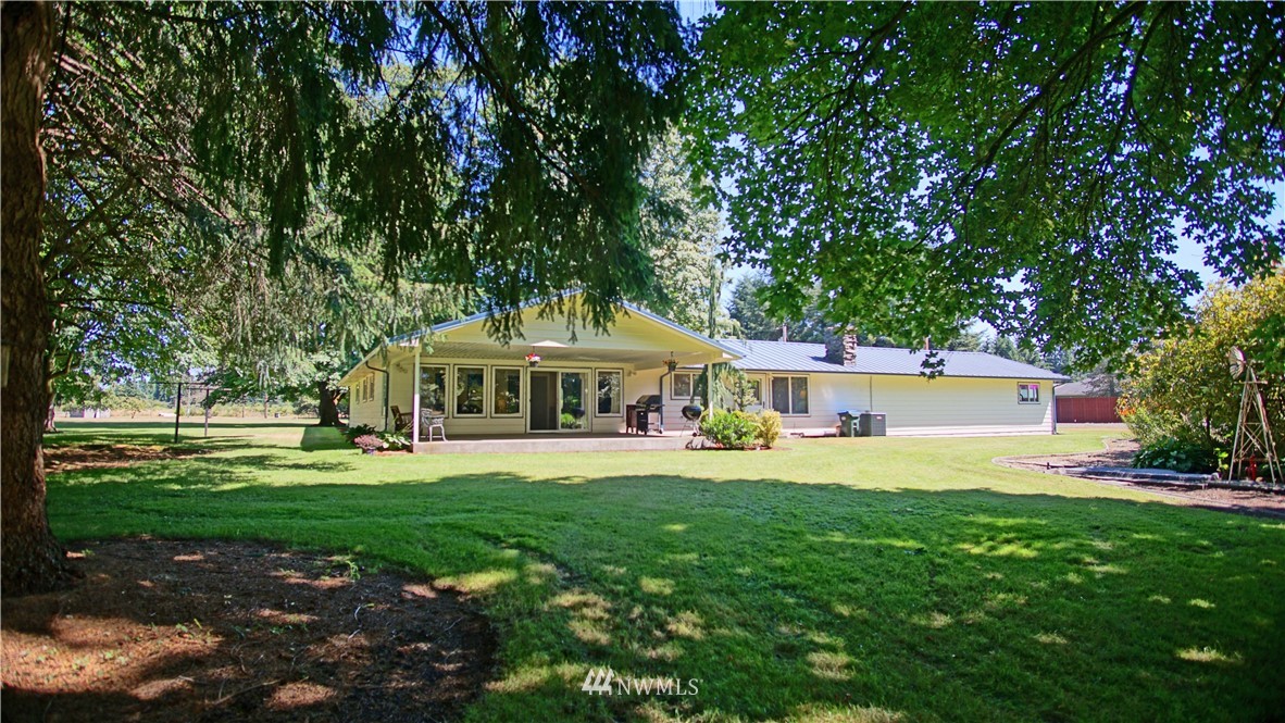 17345 Applegate Street Southwest Rochester, WA 98579 - Photo 3 of 39