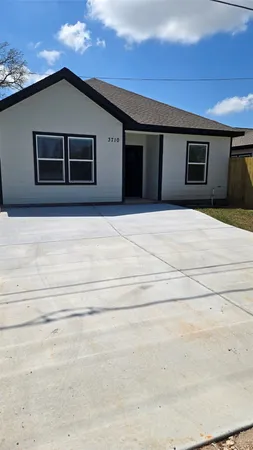$1,600 | 531 Gordy Road, Bacliff, TX 77518