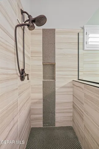 $350,000 | 502 Estancia Clara Lane, Socorro, TX 79927