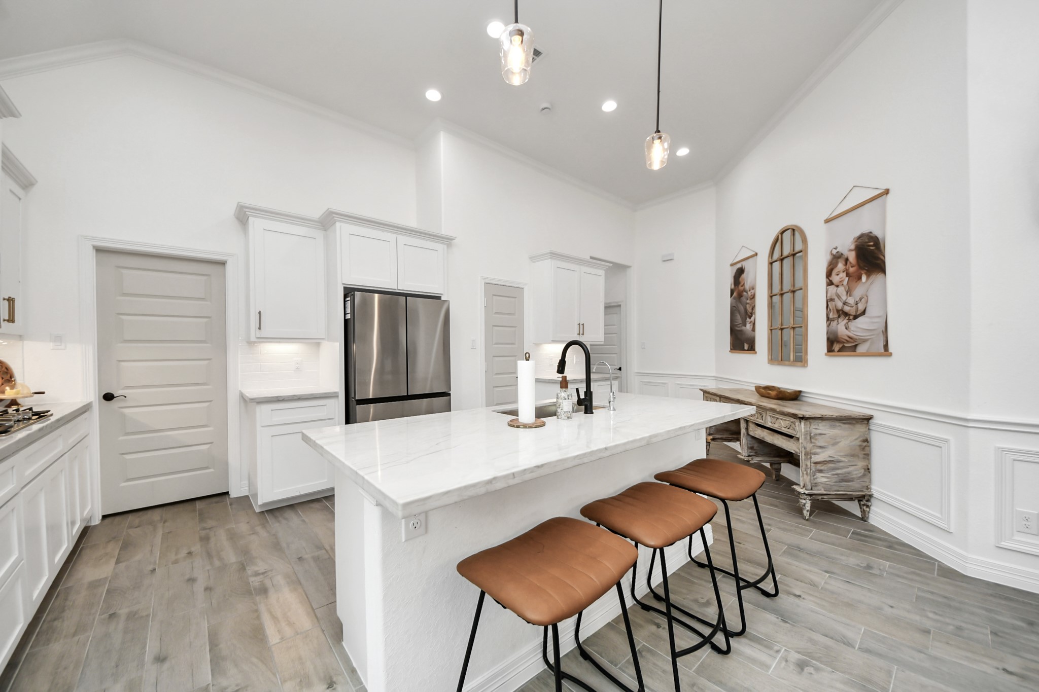 111 Alder Loop Anahuac, TX 77514 - Photo 14 of 50