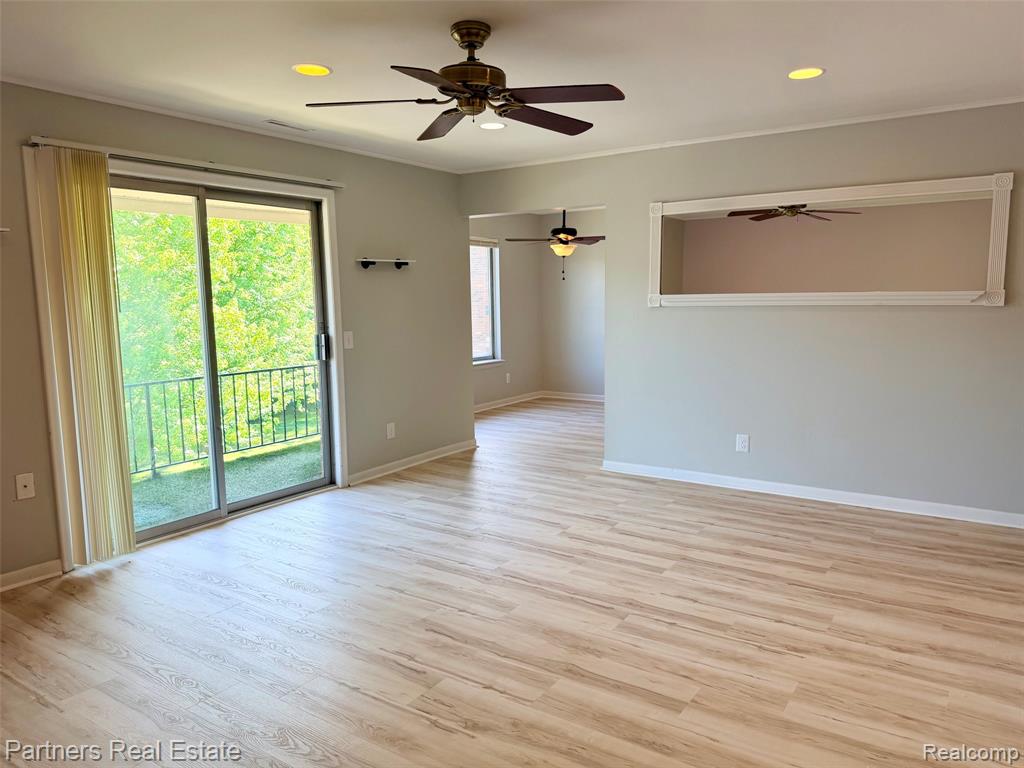 507 West Highland Road, Unit 11 Howell, MI 48843 - Photo 3 of 29