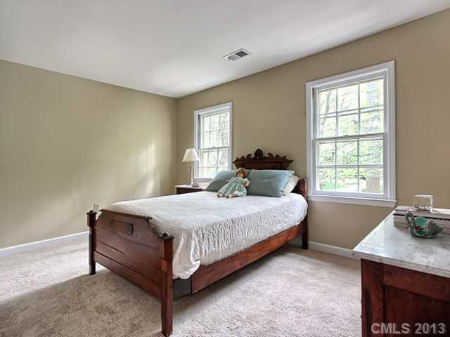 525 Harrogate Road Matthews, NC 28105 - Photo 11 of 16 Gallery Image 11