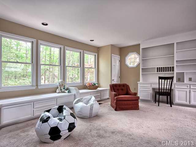 525 Harrogate Road Matthews, NC 28105 - Photo 13 of 16 Gallery Image 13