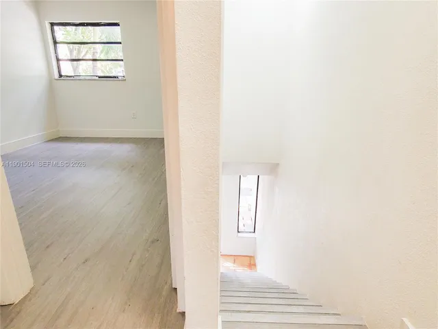 $2,400 | 1901 Northwest S River Drive, Unit 61F, Miami, FL 33125