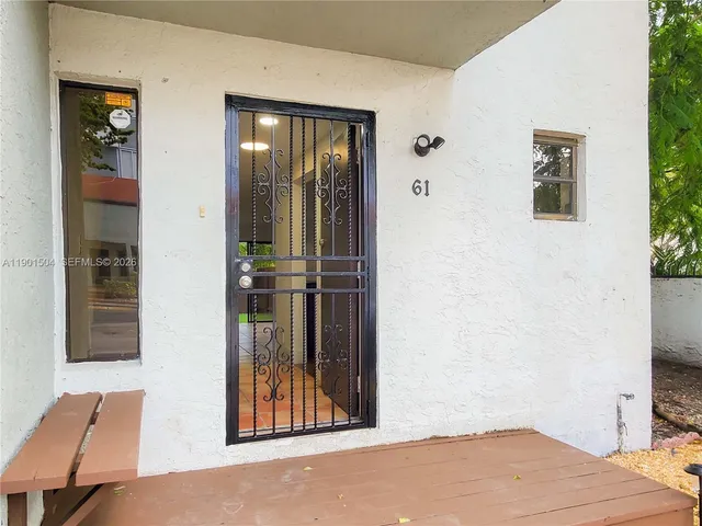 $2,400 | 1901 Northwest S River Drive, Unit 61F, Miami, FL 33125