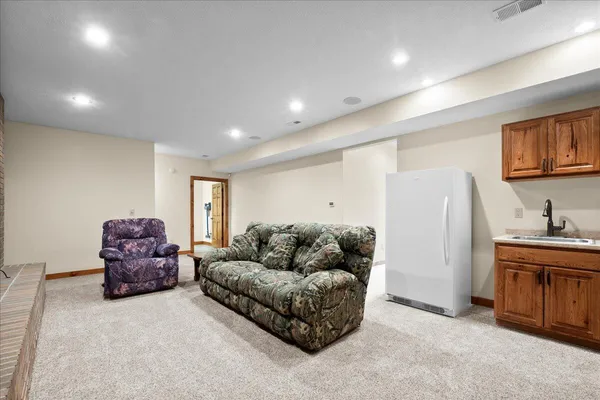$4,590,000 | 101 North Wyman Road, Remus, MI 49340