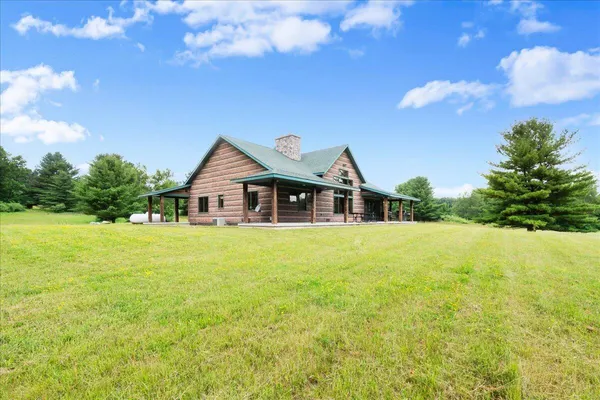 $4,590,000 | 101 North Wyman Road, Remus, MI 49340