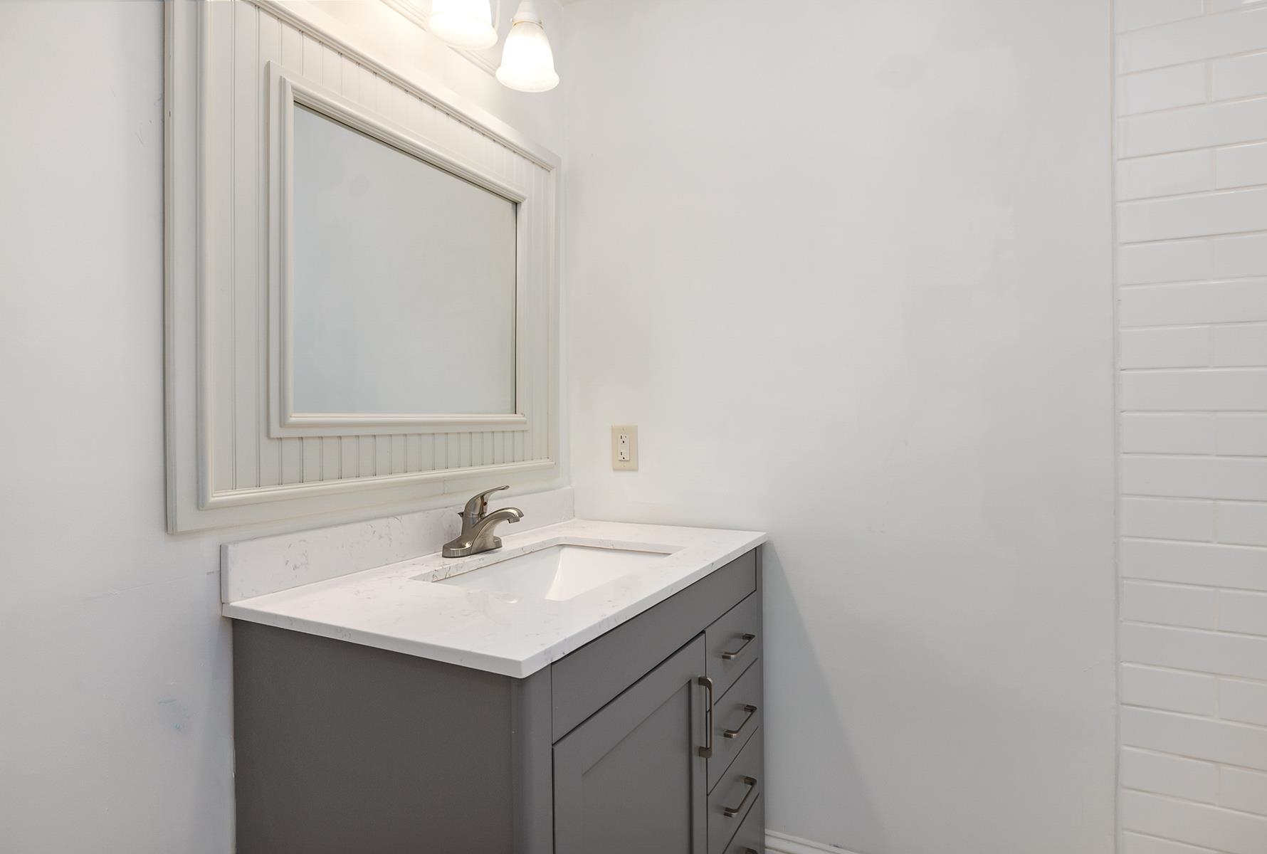 30 Spring Street Portsmouth, NH 03801 - Photo 31 of 48