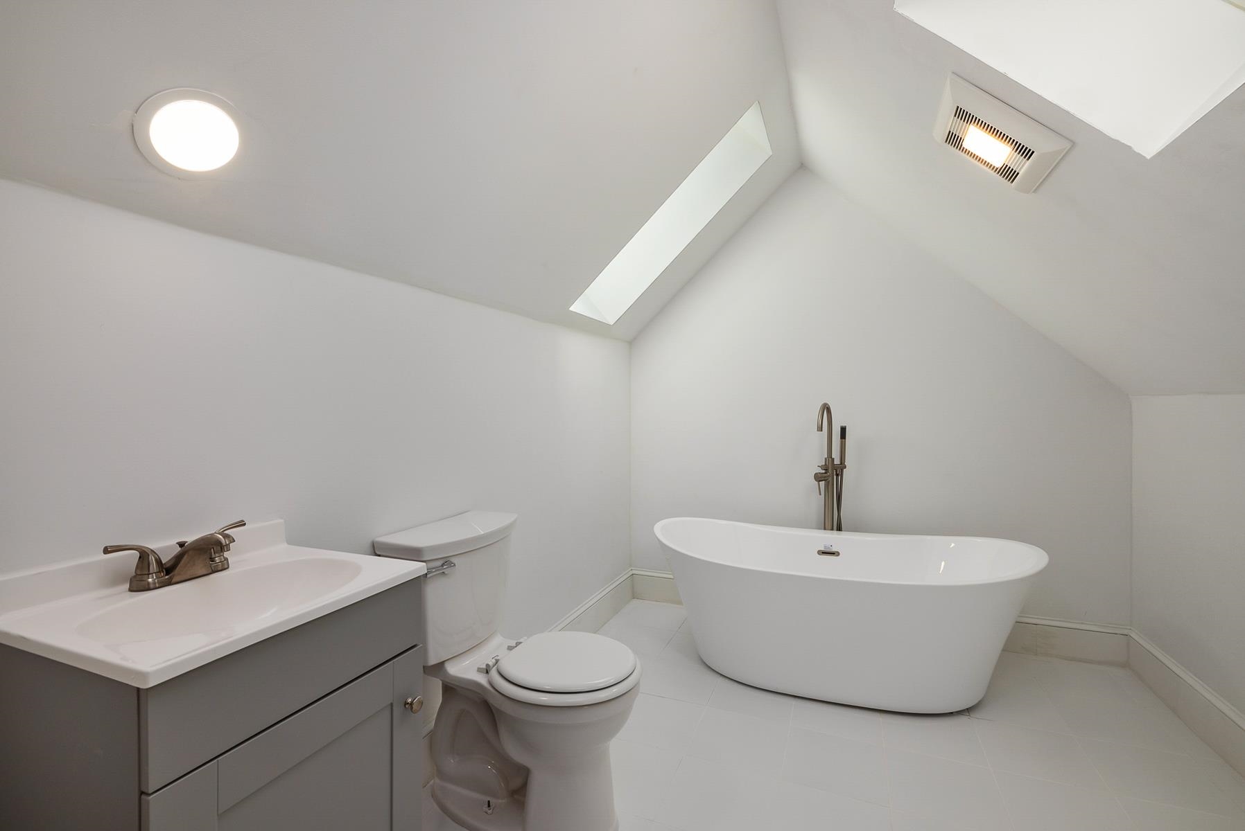 30 Spring Street Portsmouth, NH 03801 - Photo 40 of 48