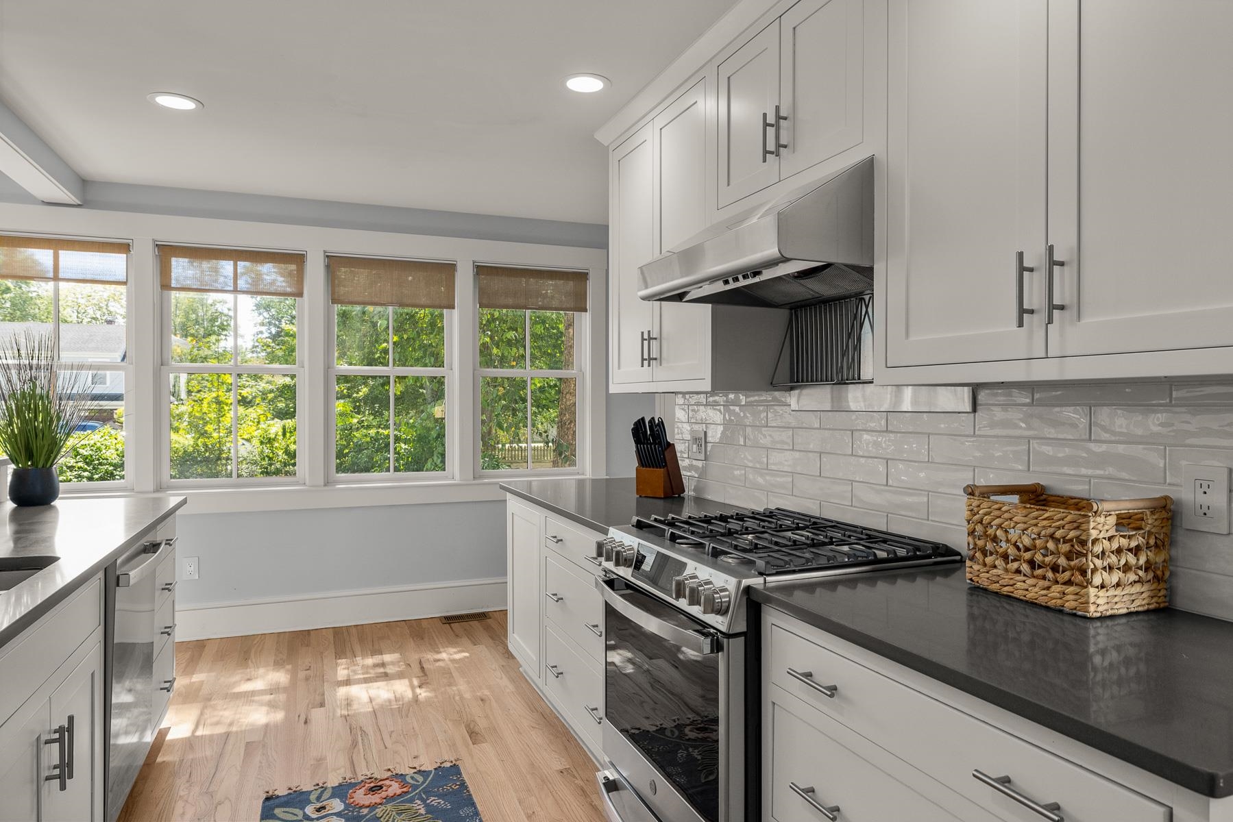 30 Spring Street Portsmouth, NH 03801 - Photo 6 of 48