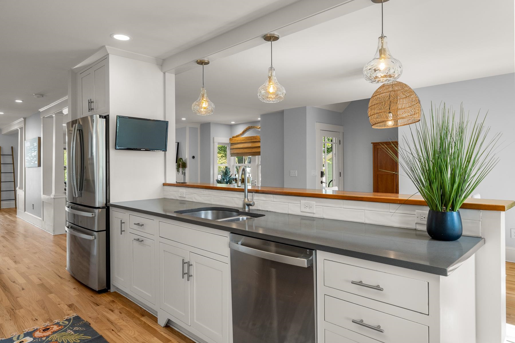 30 Spring Street Portsmouth, NH 03801 - Photo 8 of 48