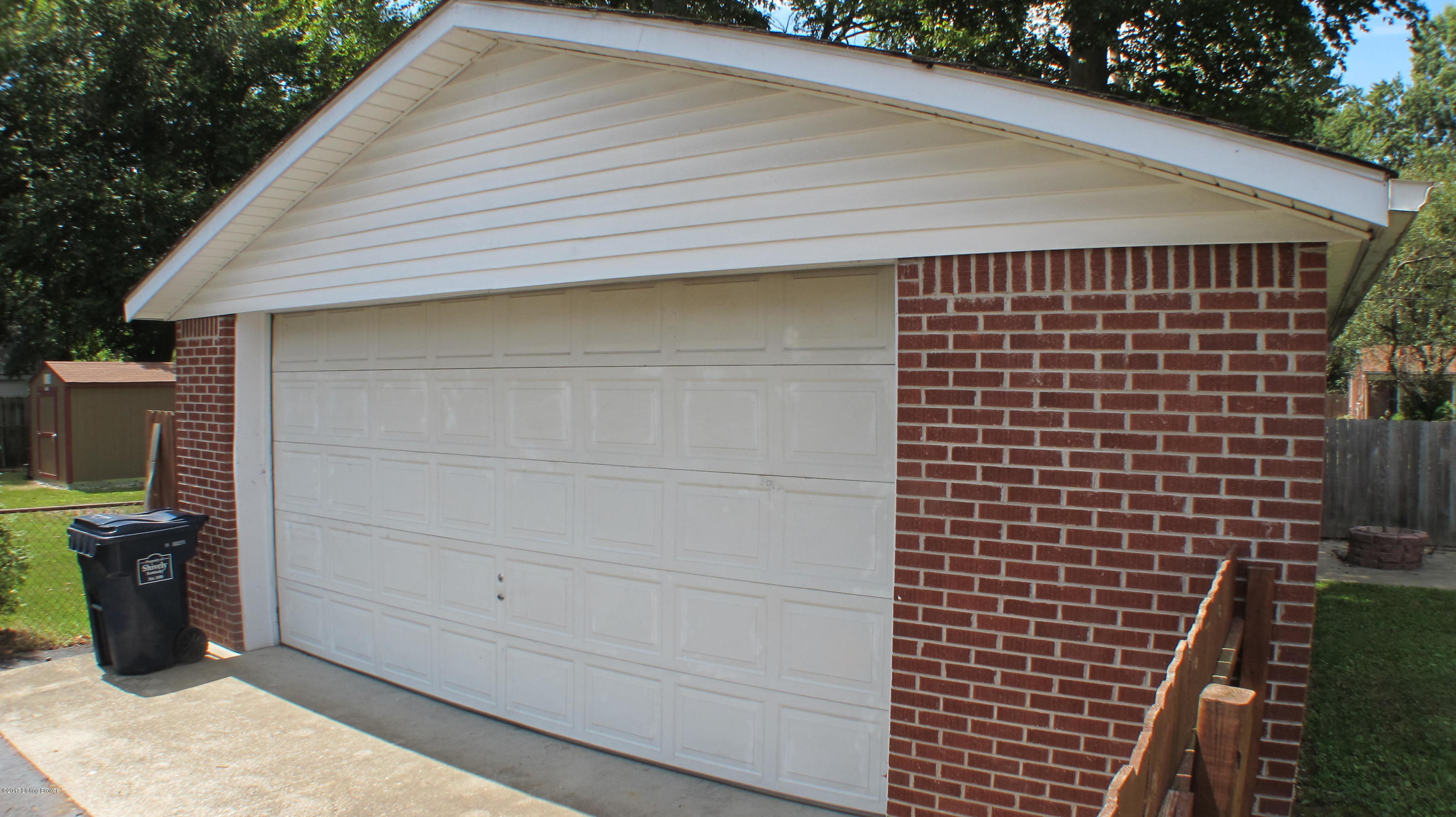 4614 Dohn Road Louisville, KY 40216 - Photo 25 of 25 IMG_7797