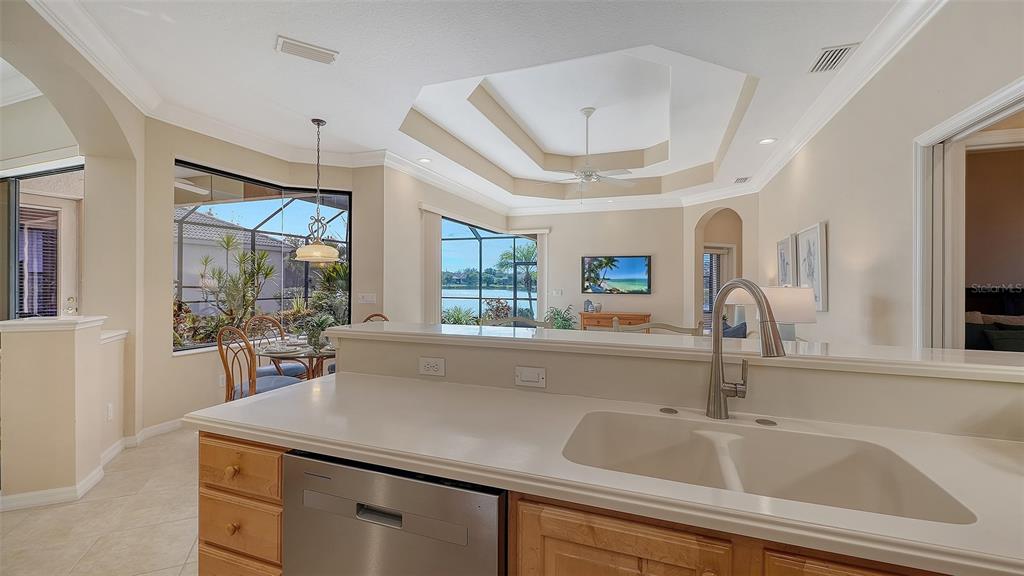 522 Luminary Boulevard Osprey, FL 34229 - Photo 13 of 53