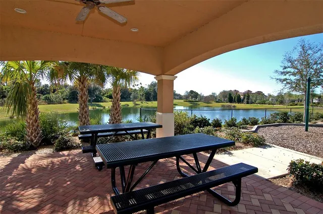 $647,000 | 522 Luminary Boulevard, Osprey, FL 34229
