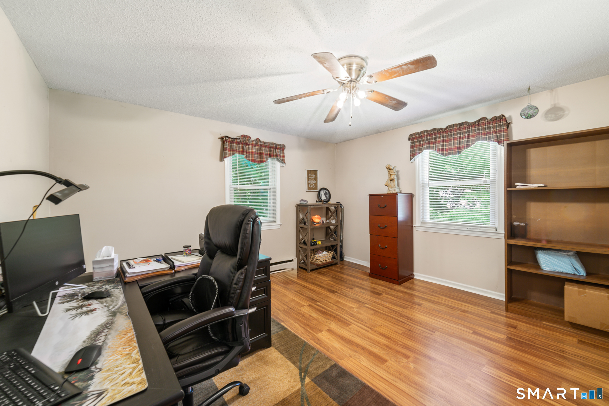 105 Inwood Lane Bristol, CT 06010 - Photo 35 of 40