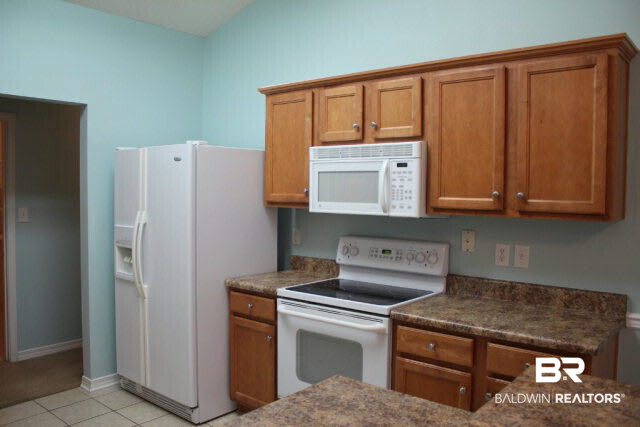 336 Collinwood Loop Foley, AL 36535 - Photo 5 of 22 Kitchen