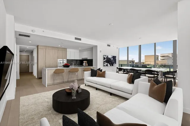 $3,200,000 | 9201 East Bay Harbor Drive, Unit UPH02, Bay Harbor Islands, FL 33154