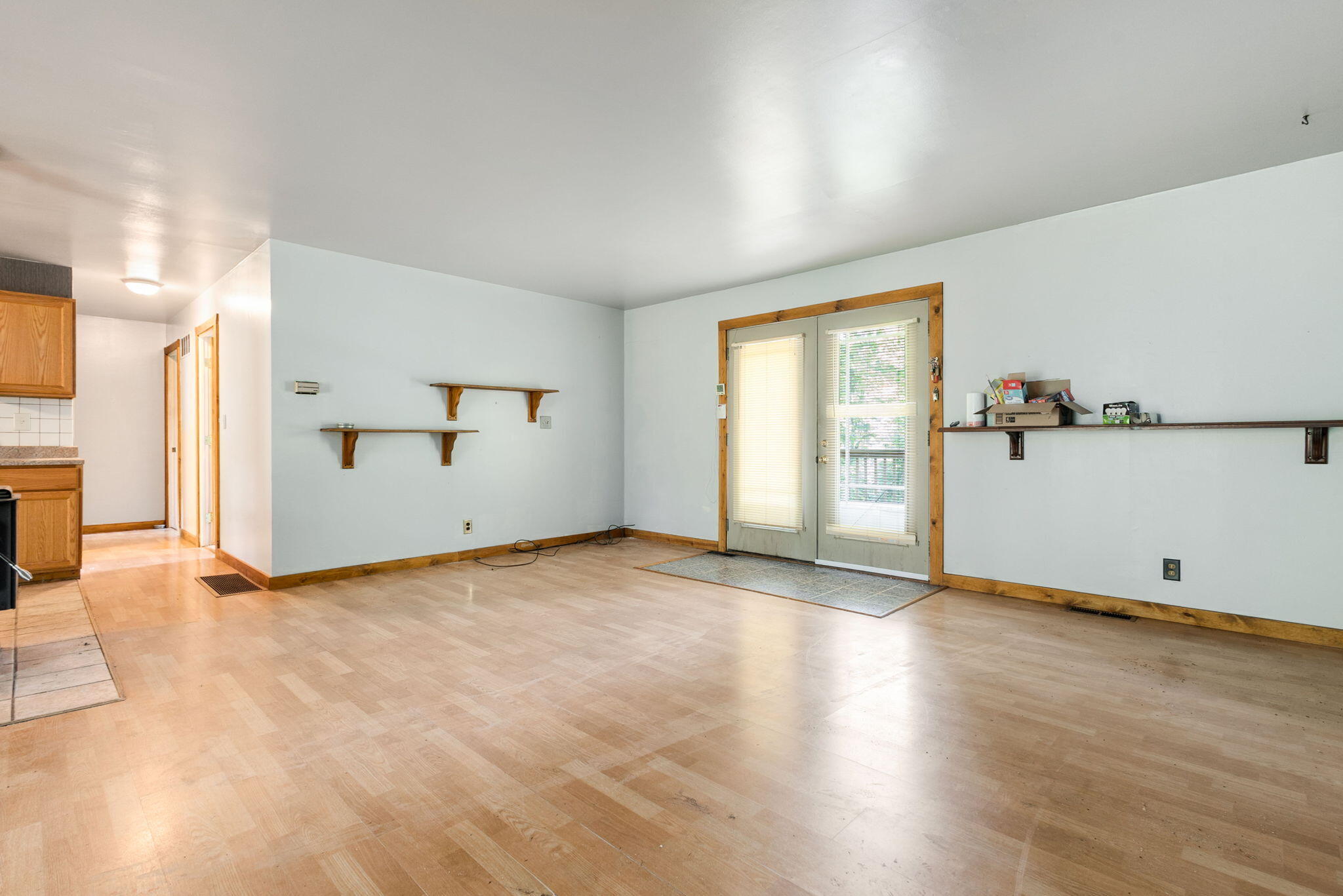 16053 Lakeside Road Three Oaks, MI 49128 - Photo 5 of 24 19-web-or-mls-0019