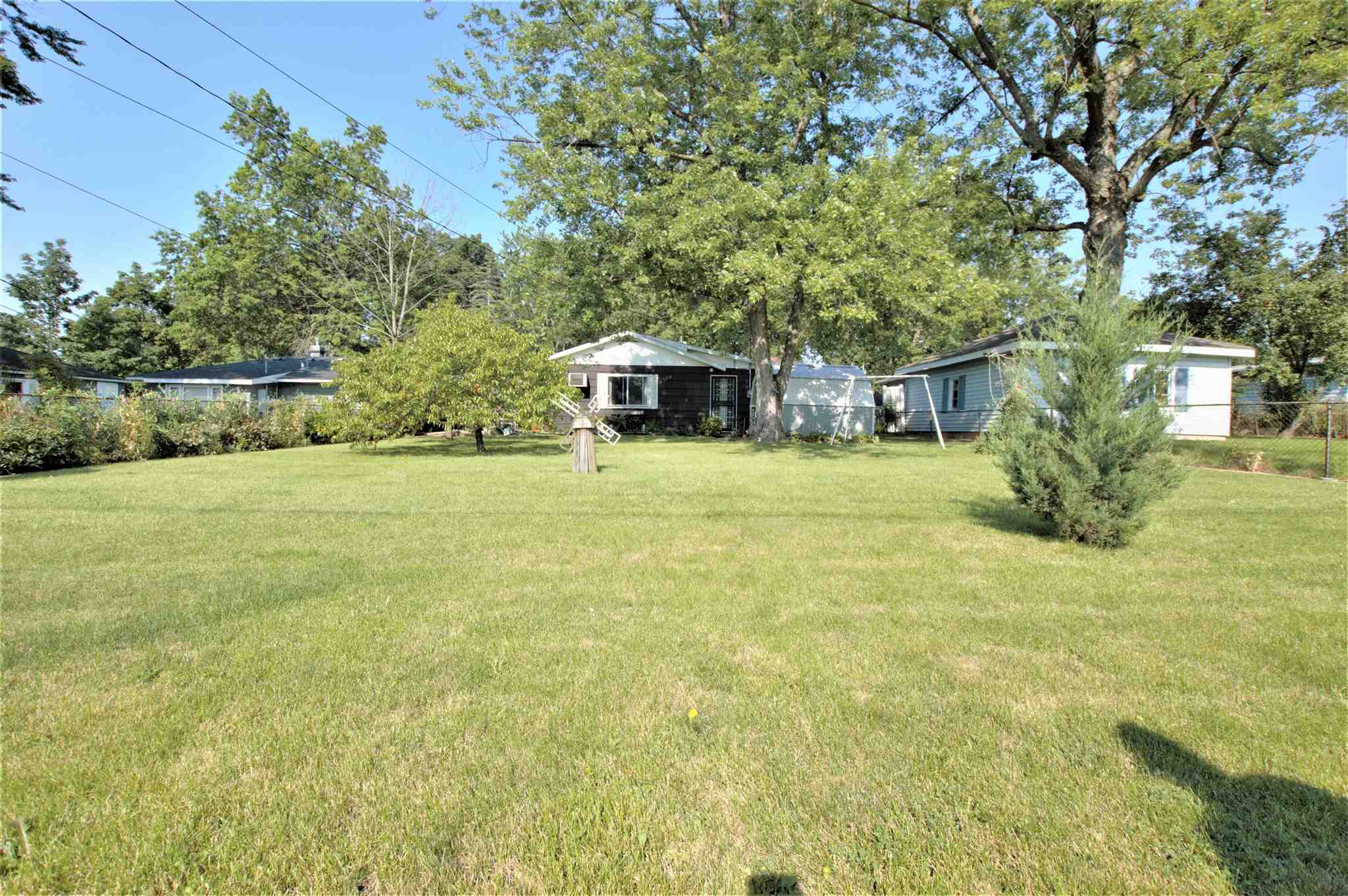 6021 Kent Road Fort Wayne, IN 46816 - Photo 4 of 19