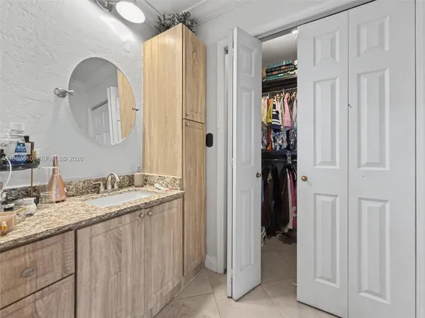 $975,000 | 6726 Orchid Drive, Miami Lakes, FL 33014