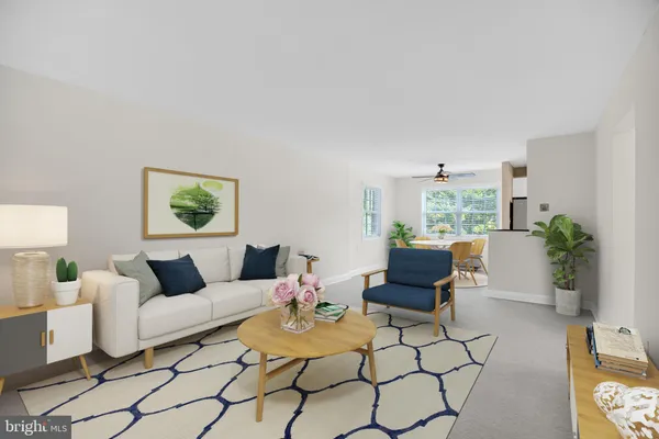 $339,000 | 1700 West Abingdon Drive, Unit 203, Alexandria, VA 22314