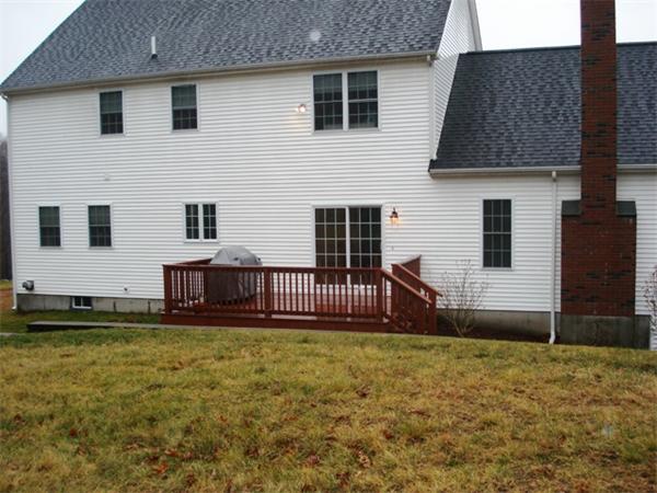 37 Meadowbrook Road Franklin, MA 02038 - Photo 26 of 28 Gallery Image 26