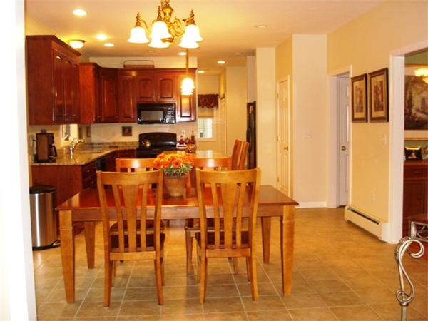 37 Meadowbrook Road Franklin, MA 02038 - Photo 4 of 28 Gallery Image 4