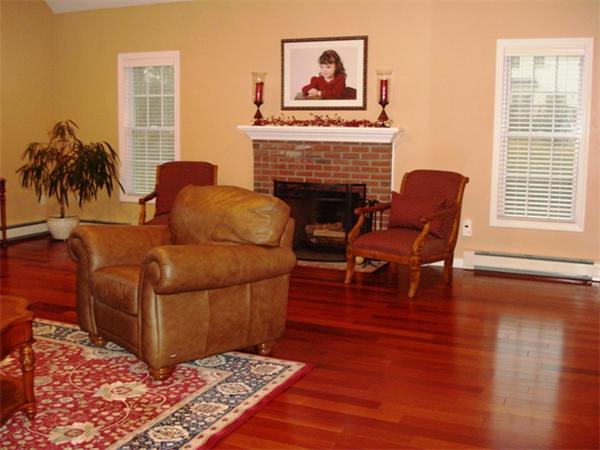 37 Meadowbrook Road Franklin, MA 02038 - Photo 8 of 28 Gallery Image 8