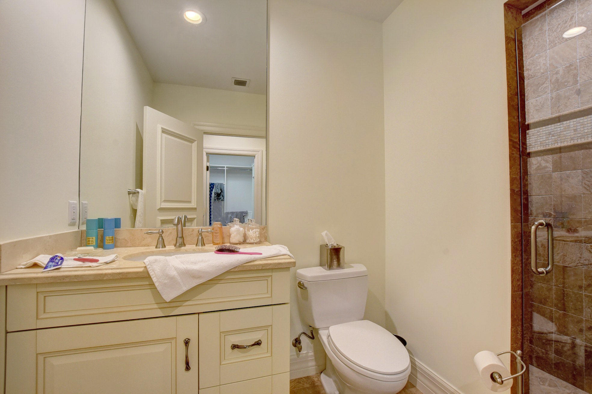 130 Southeast Spanish Trail Boca Raton, FL 33432 - Photo 65 of 66 3rd bedroom's bath