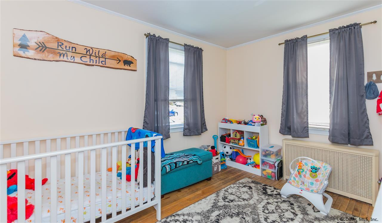 9 Woodrow Road Amsterdam, NY 12010 - Photo 12 of 34 Photo 12