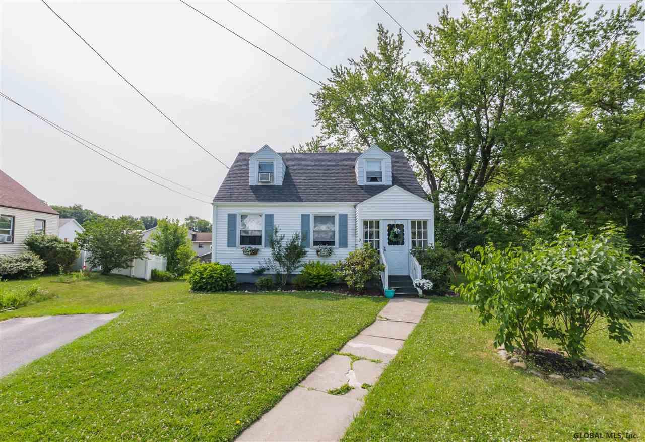 9 Woodrow Road Amsterdam, NY 12010 - Photo 24 of 34 Photo 24